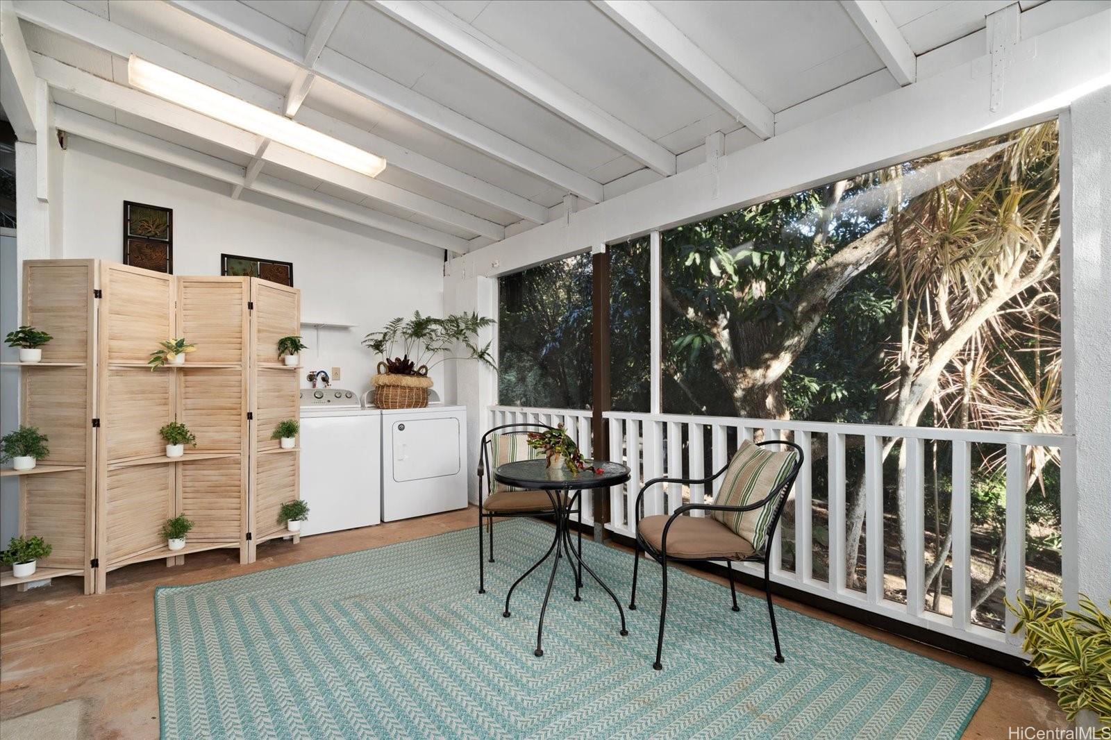 99-631  Hoio Street Aiea Heights, PearlCity home - photo 20 of 25