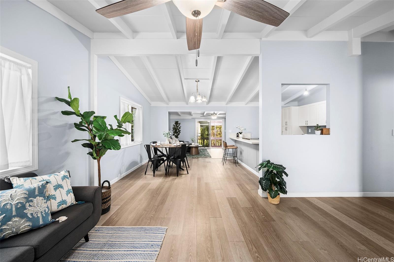 99-633  Hulumanu St Halawa, PearlCity home - photo 2 of 24