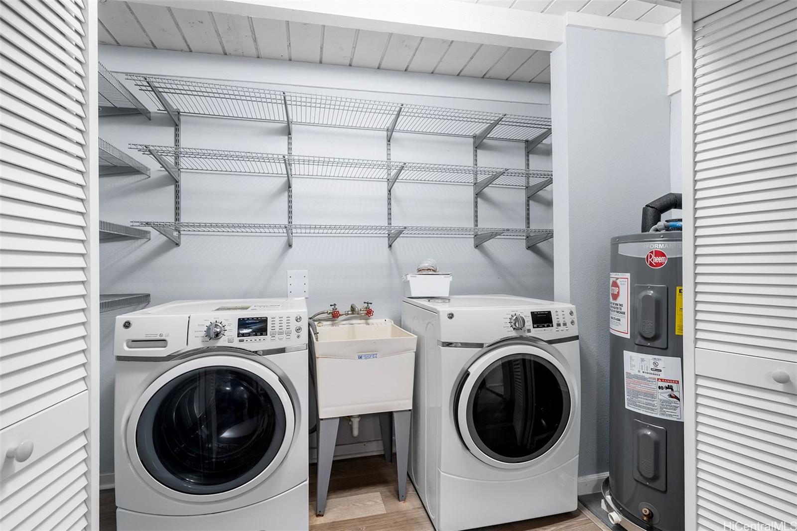 99-633  Hulumanu St Halawa, PearlCity home - photo 13 of 24