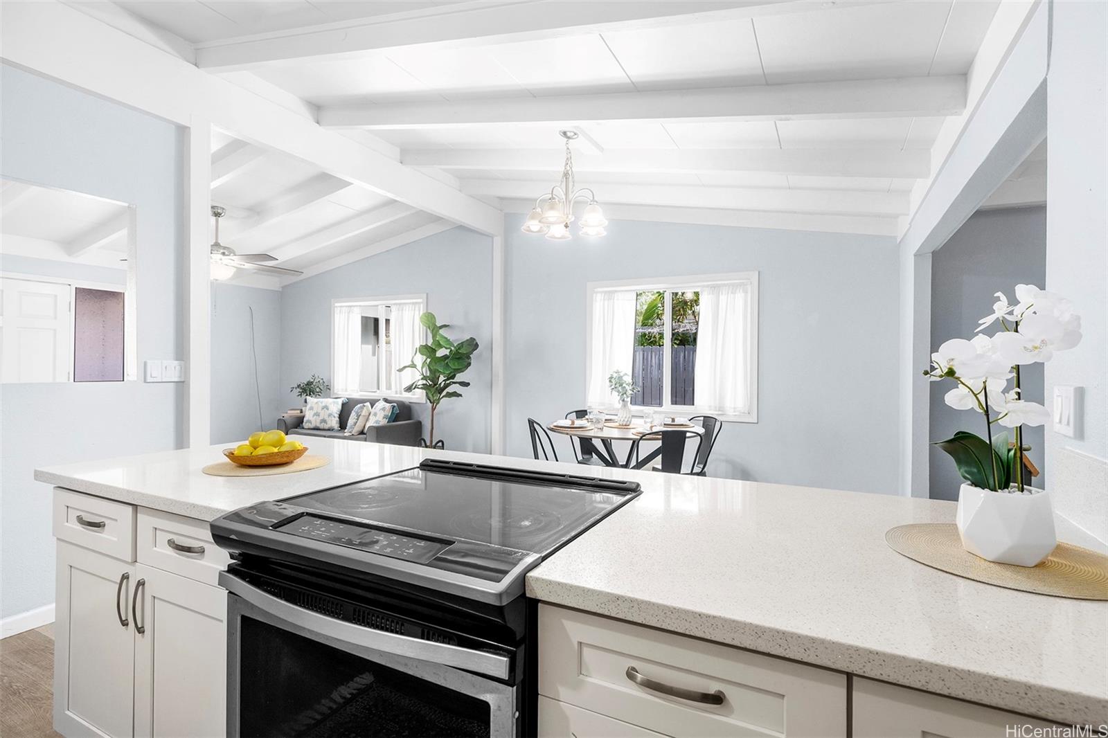 99-633  Hulumanu St Halawa, PearlCity home - photo 9 of 24