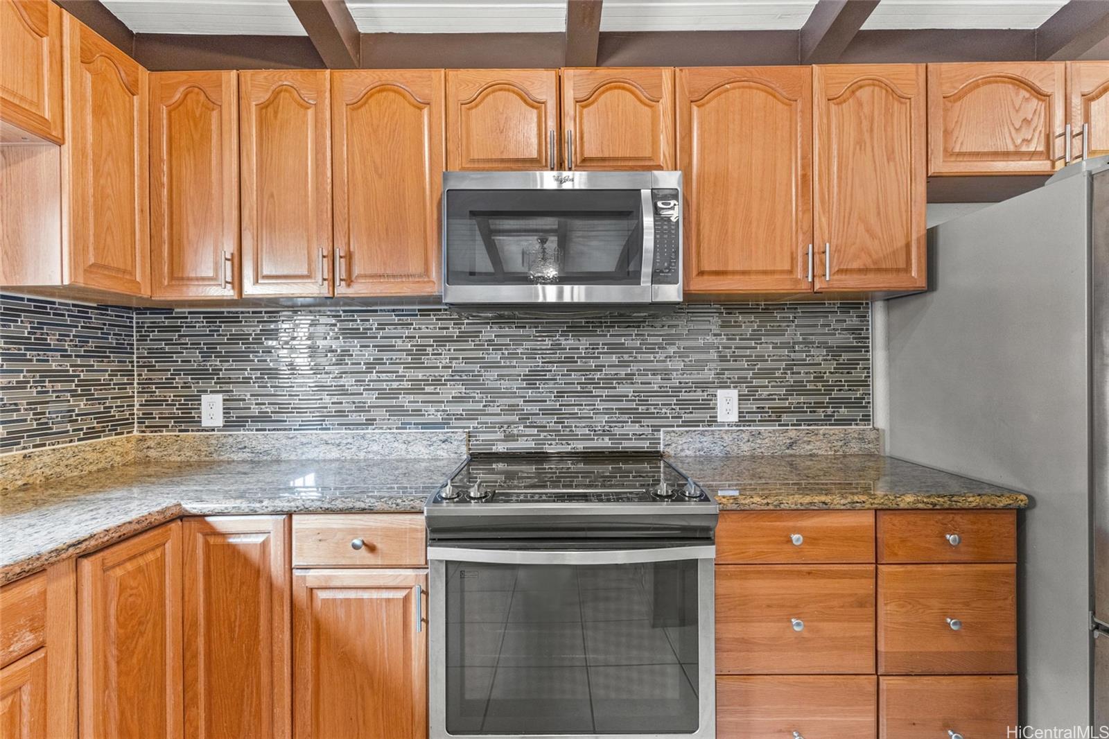 99-670  Aliipoe Drive Halawa, PearlCity home - photo 7 of 24