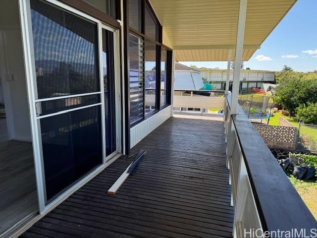 99-706  Kealaluina Drive Aiea Heights, PearlCity home - photo 9 of 25