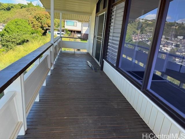 99-706  Kealaluina Drive Aiea Heights, PearlCity home - photo 10 of 25