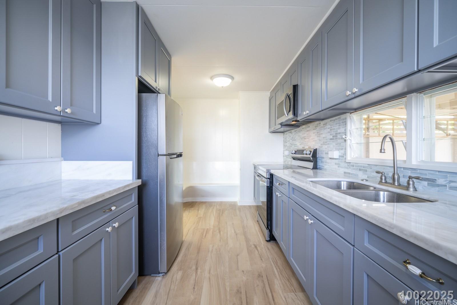 99-711 Halawa Drive Aiea - Rental - photo 13 of 25