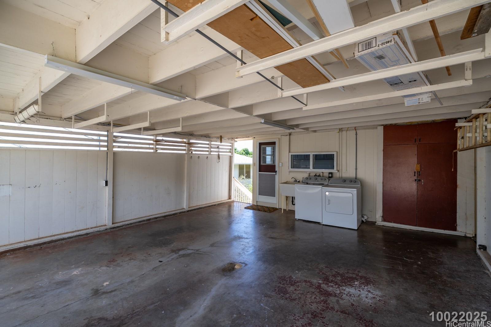 99-711 Halawa Drive Aiea - Rental - photo 3 of 25