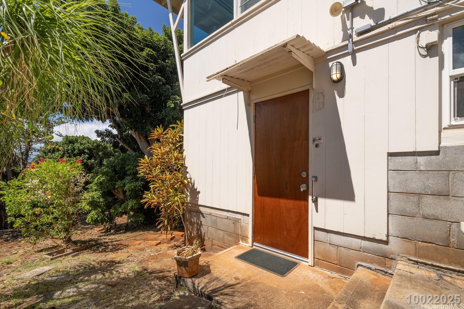 99-711 Halawa Drive Aiea - Rental - photo 22 of 25