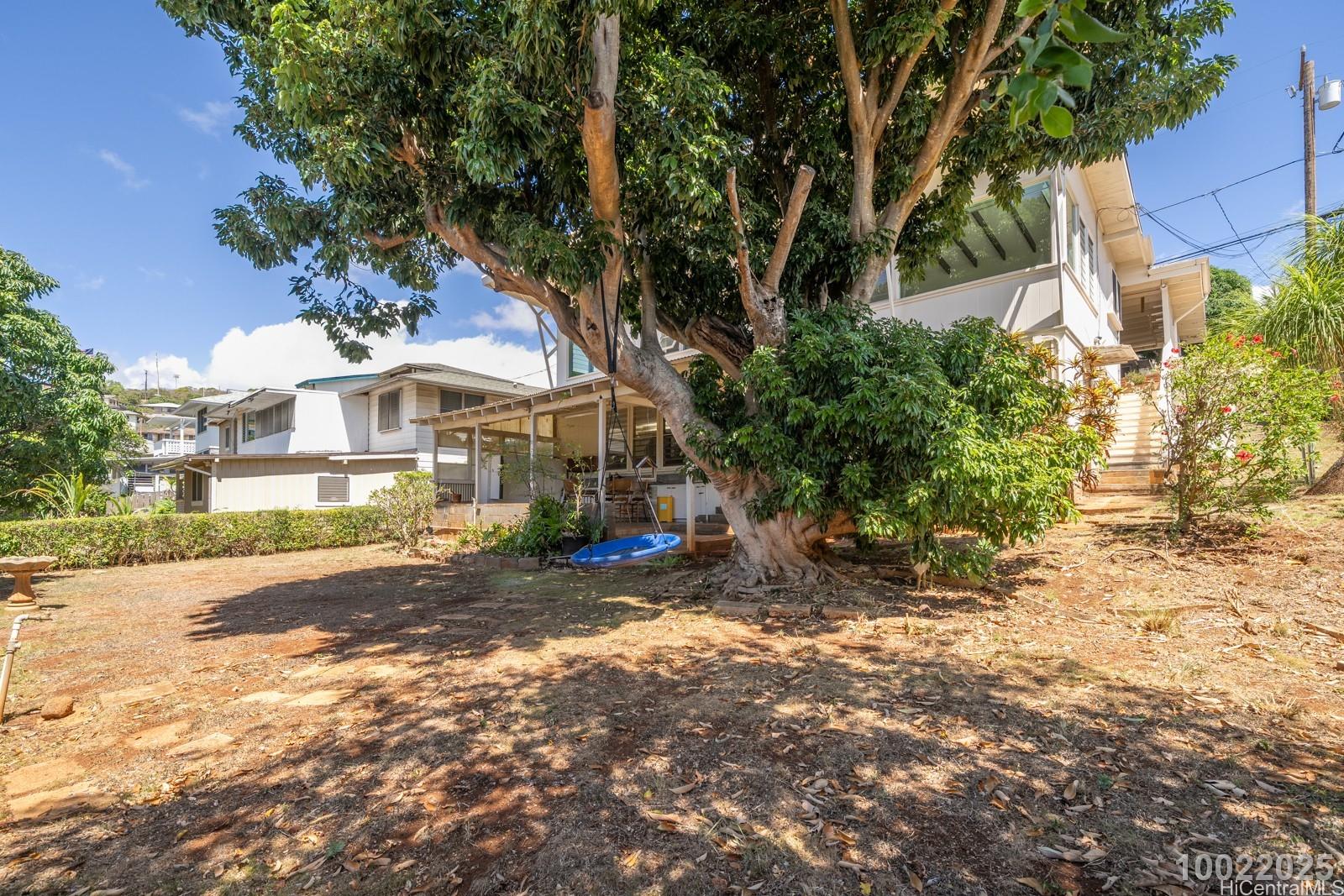 99-711 Halawa Drive Aiea - Rental - photo 5 of 22