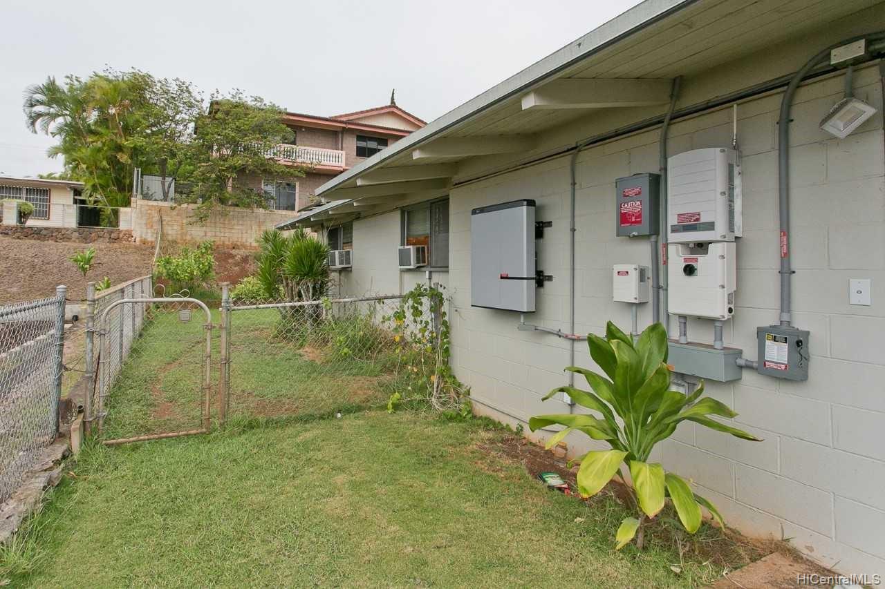 99742 Nahiolea St , Aiea house for sale Halawa PearlCity