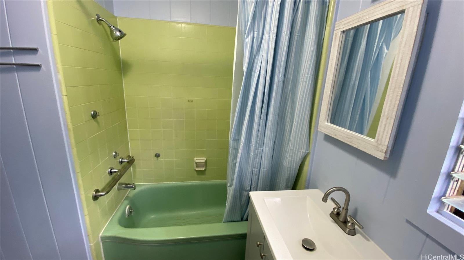 99-801 Halawa Dr Aiea - Rental - photo 16 of 17