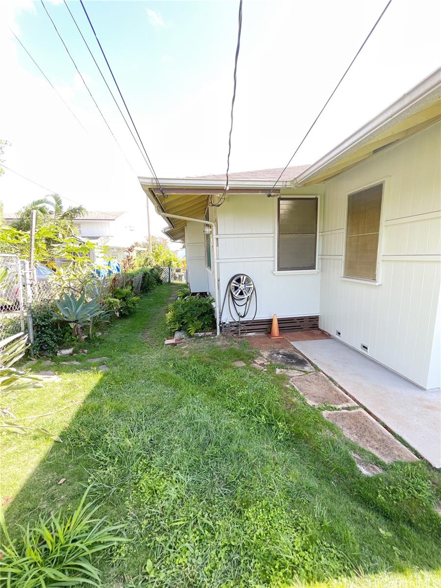 99-801 Halawa Drive Aiea - Rental - photo 23 of 25