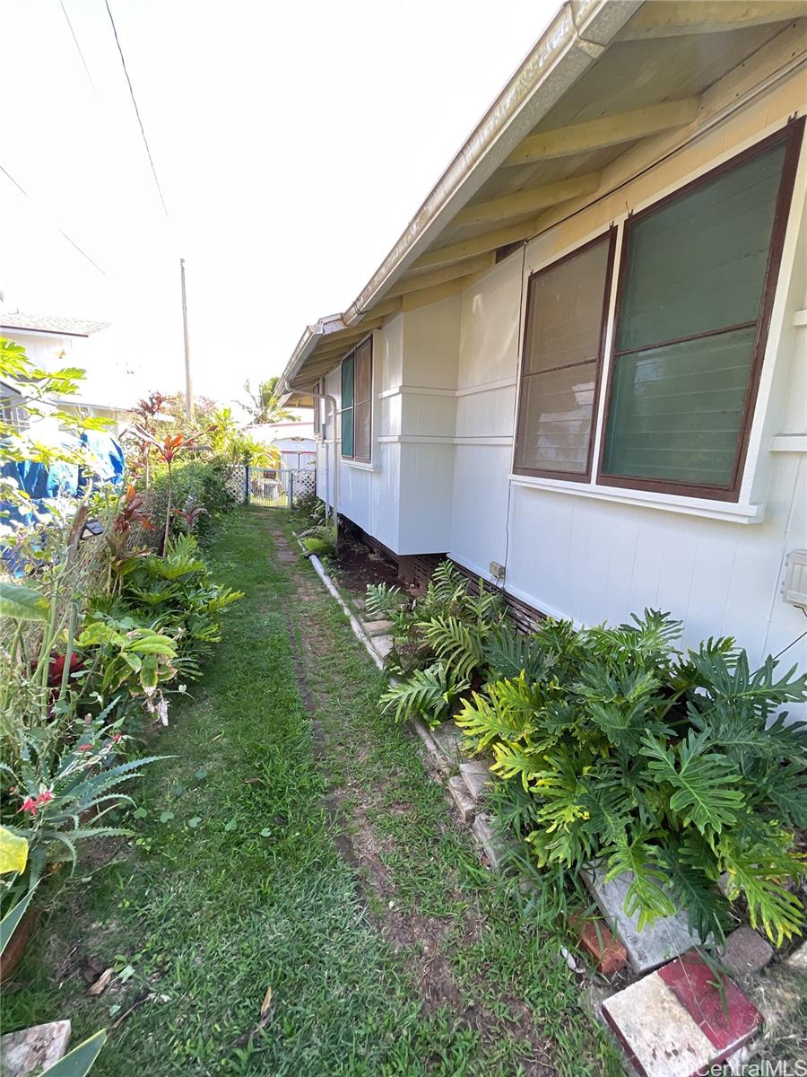 99-801 Halawa Drive Aiea - Rental - photo 24 of 25