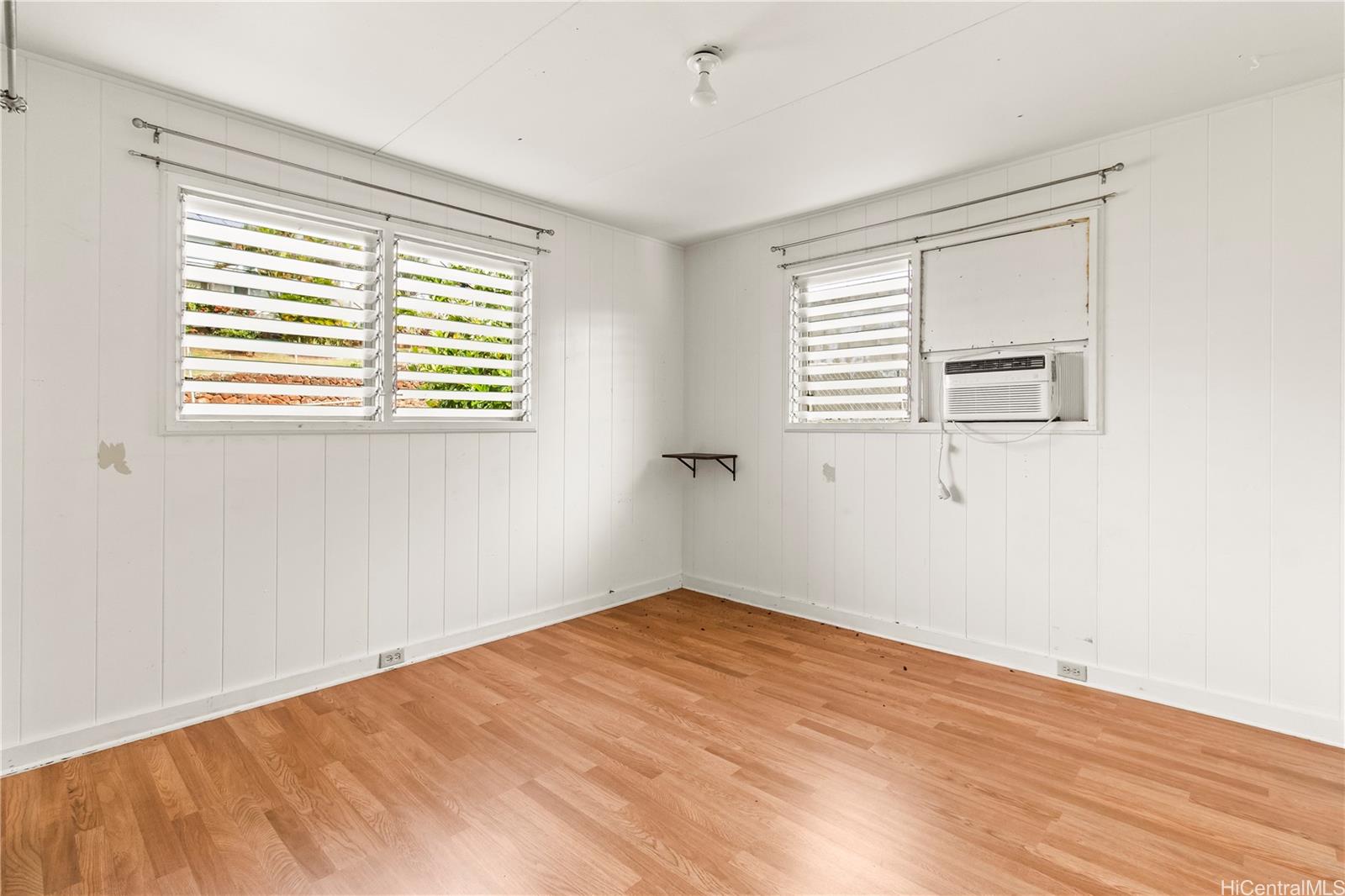 99-821  Aiea Heights Dr Aiea Heights, PearlCity home - photo 12 of 21