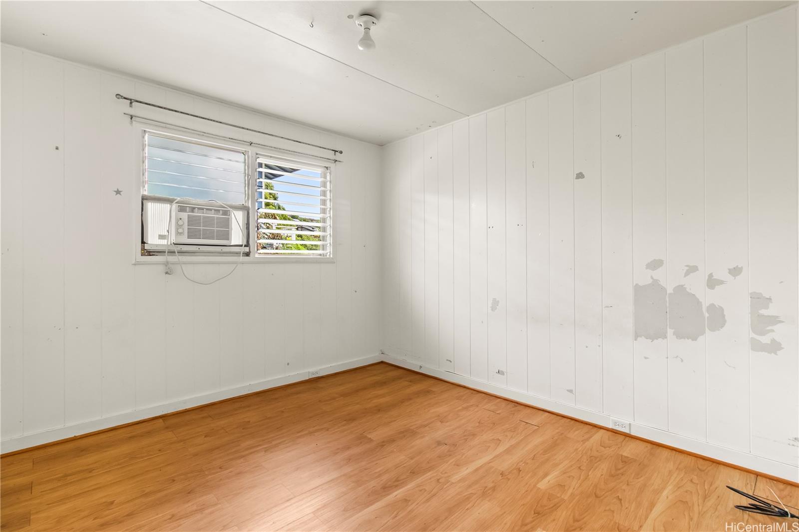 99-821  Aiea Heights Dr Aiea Heights, PearlCity home - photo 15 of 21