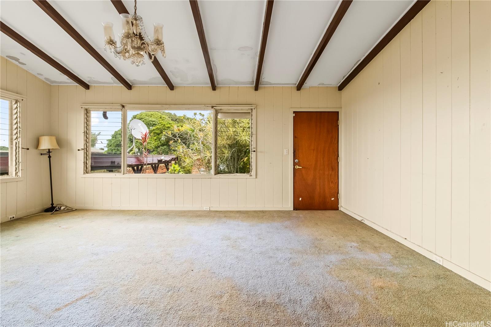 99-821  Aiea Heights Dr Aiea Heights, PearlCity home - photo 6 of 21