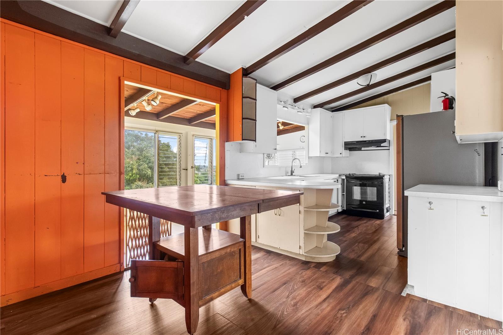 99-821  Aiea Heights Dr Aiea Heights, PearlCity home - photo 9 of 21