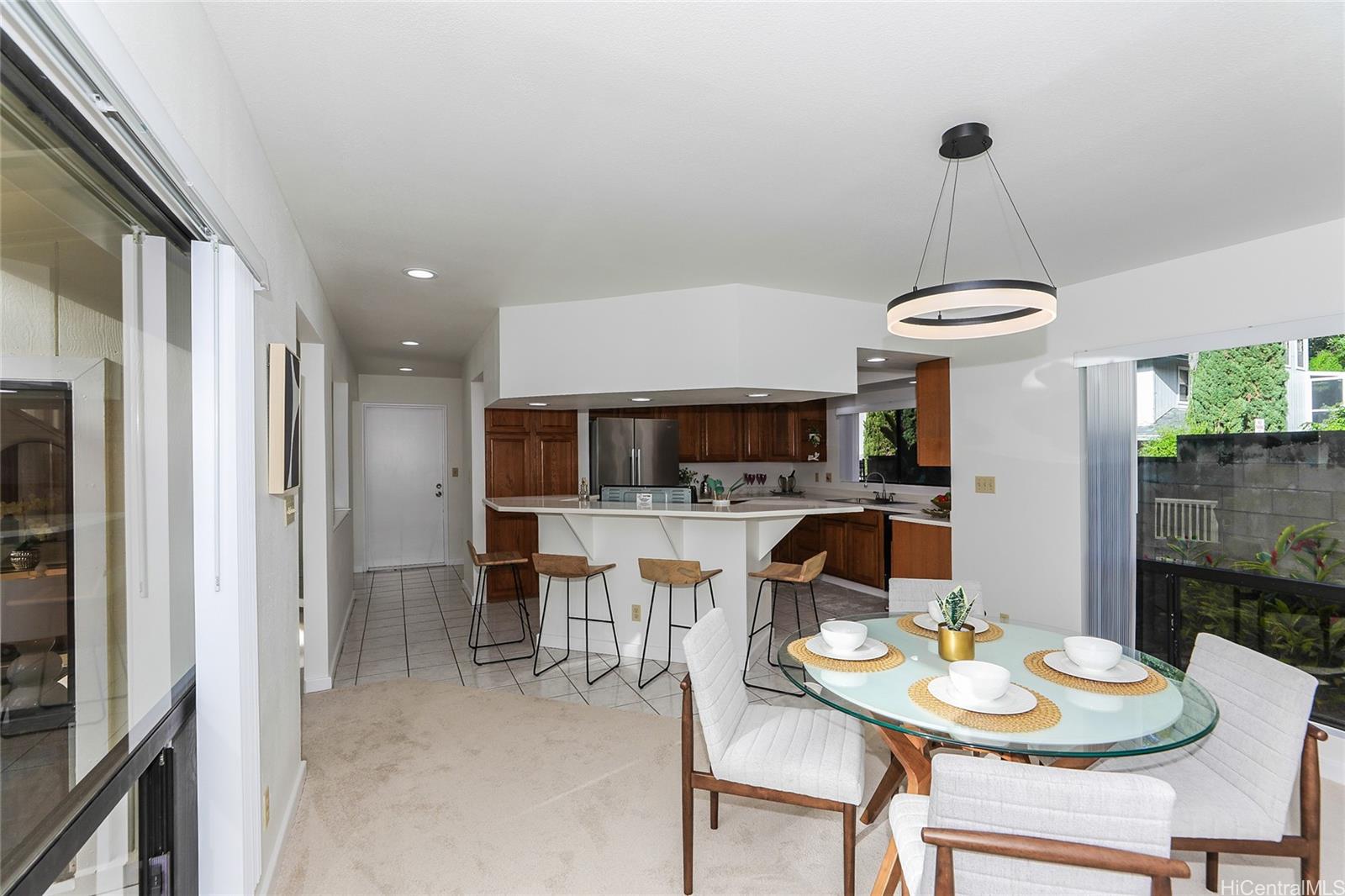 99-827  Holoai Street Aiea Heights, PearlCity home - photo 6 of 23