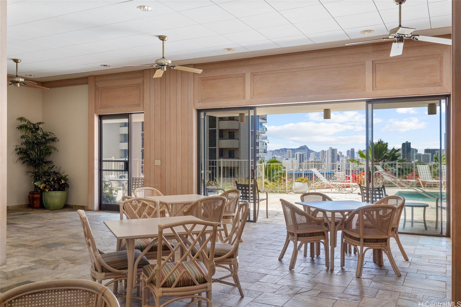 999 Wilder condo # 1603, Honolulu, Hawaii - photo 20 of 25