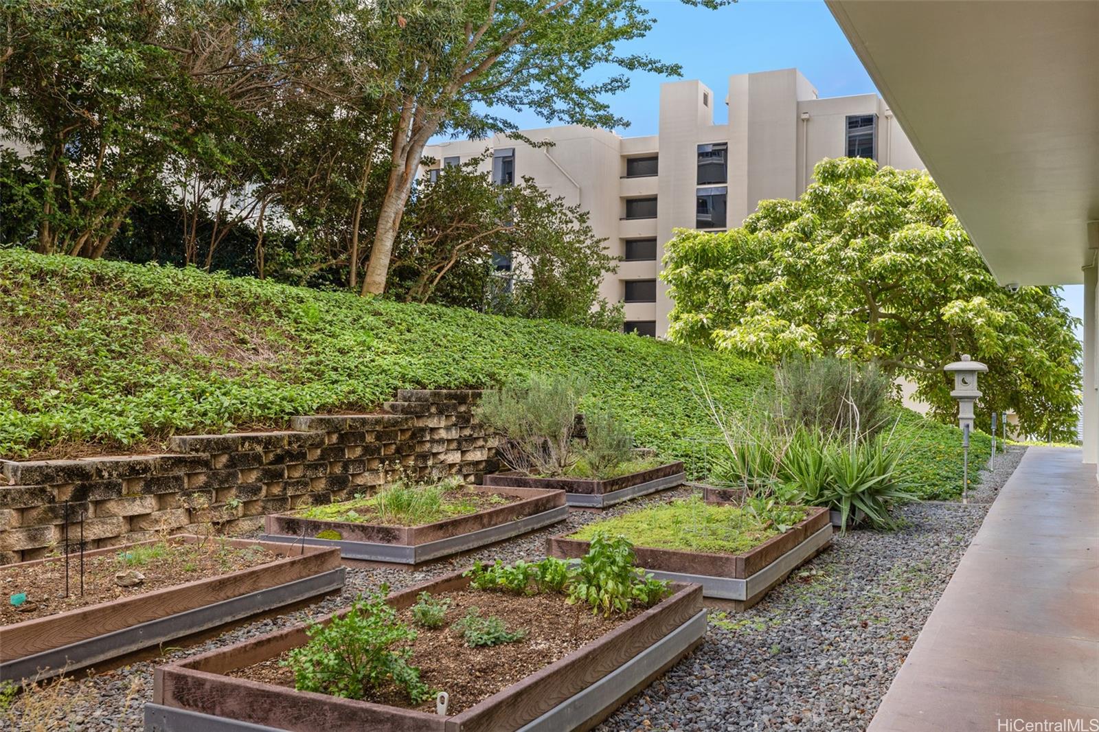 999 Wilder condo # 1603, Honolulu, Hawaii - photo 22 of 25