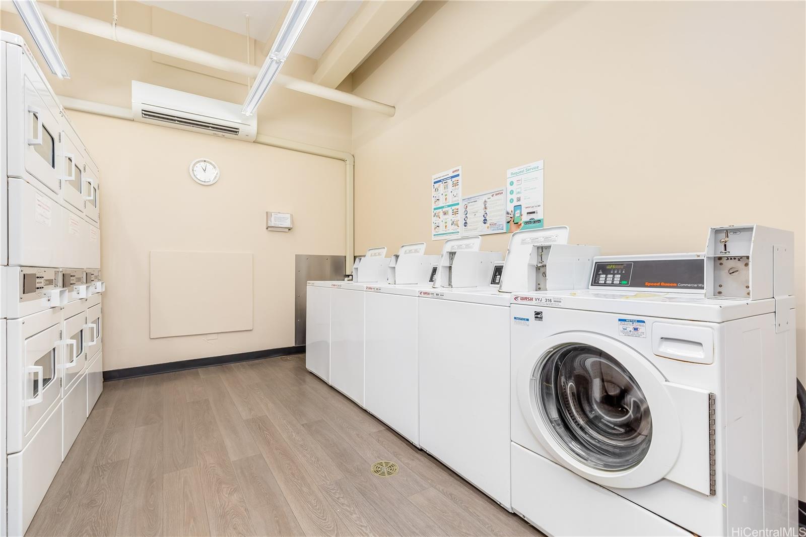 999 Wilder condo # 305, Honolulu, Hawaii - photo 23 of 25