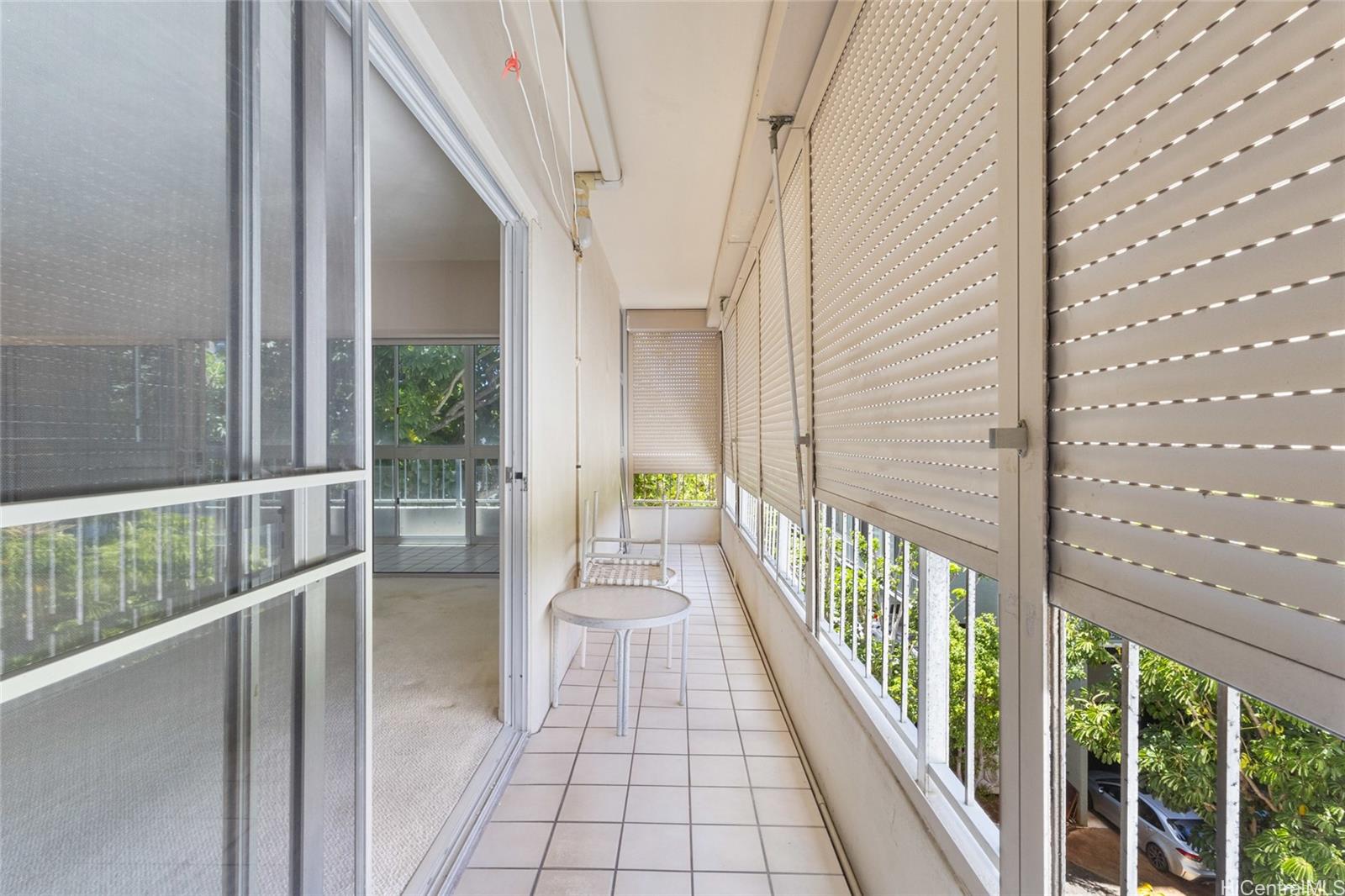 999 Wilder condo # 401, Honolulu, Hawaii - photo 11 of 25