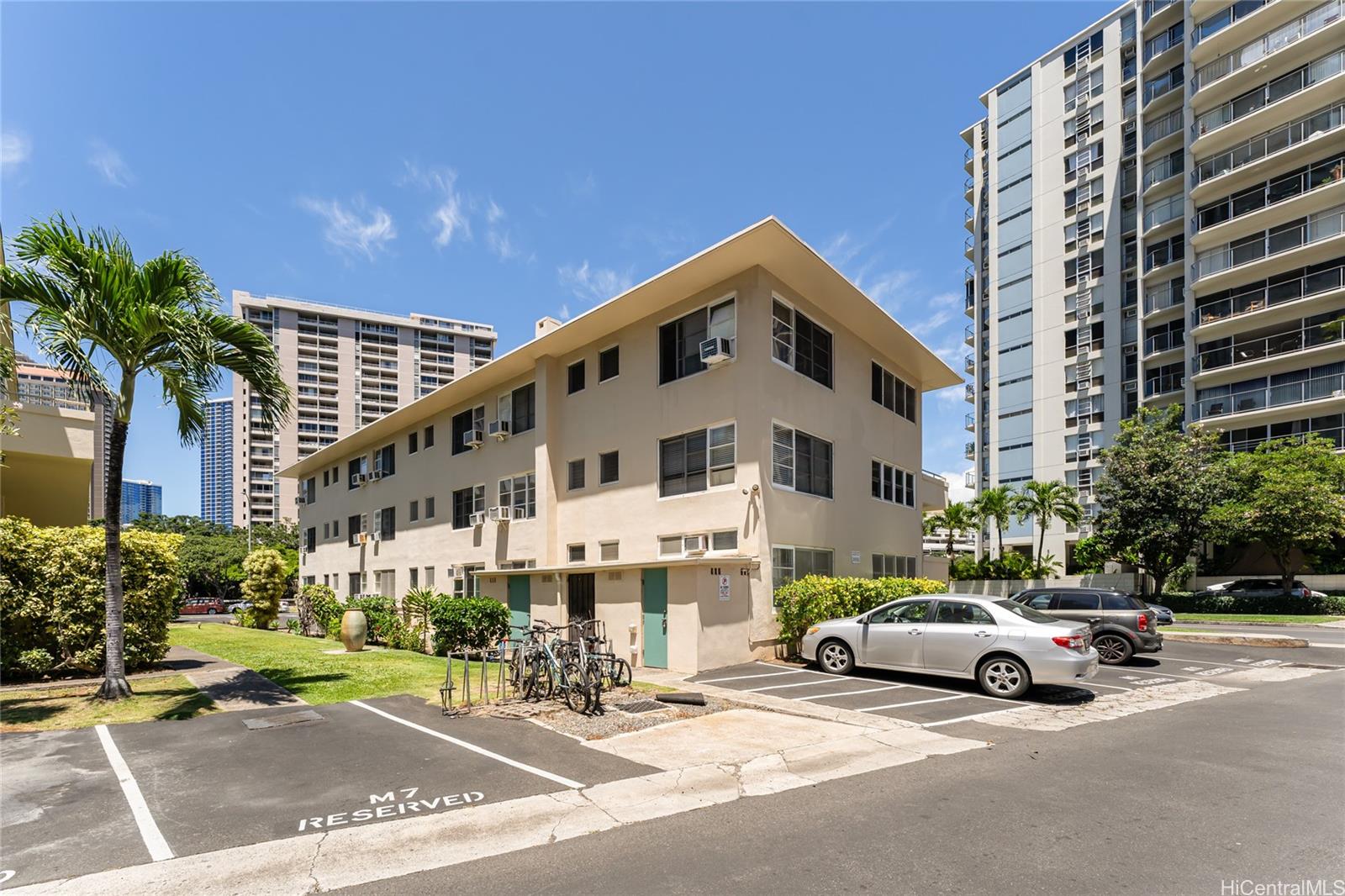 Marina Gardens condo MLS 202503212