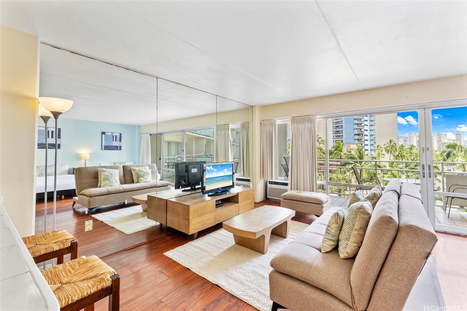 Ilikai Apt Bldg condo MLS 202510149