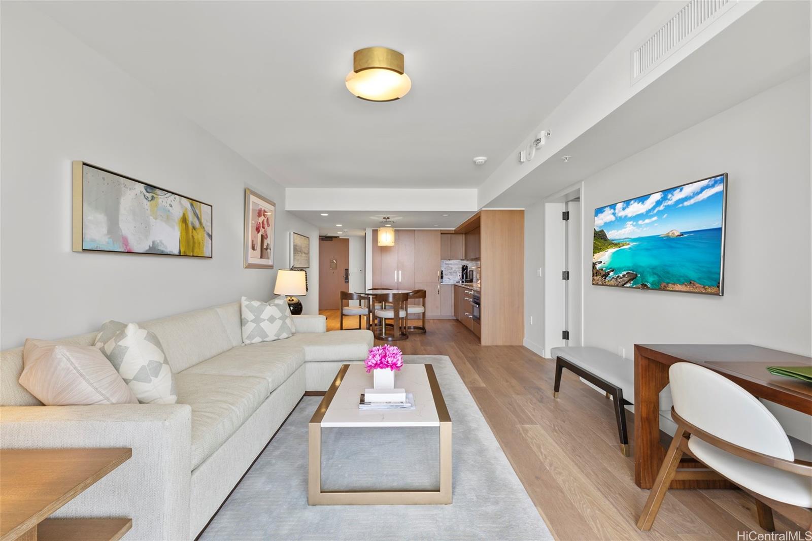 The Ritz-Carlton Residences condo MLS 202511219