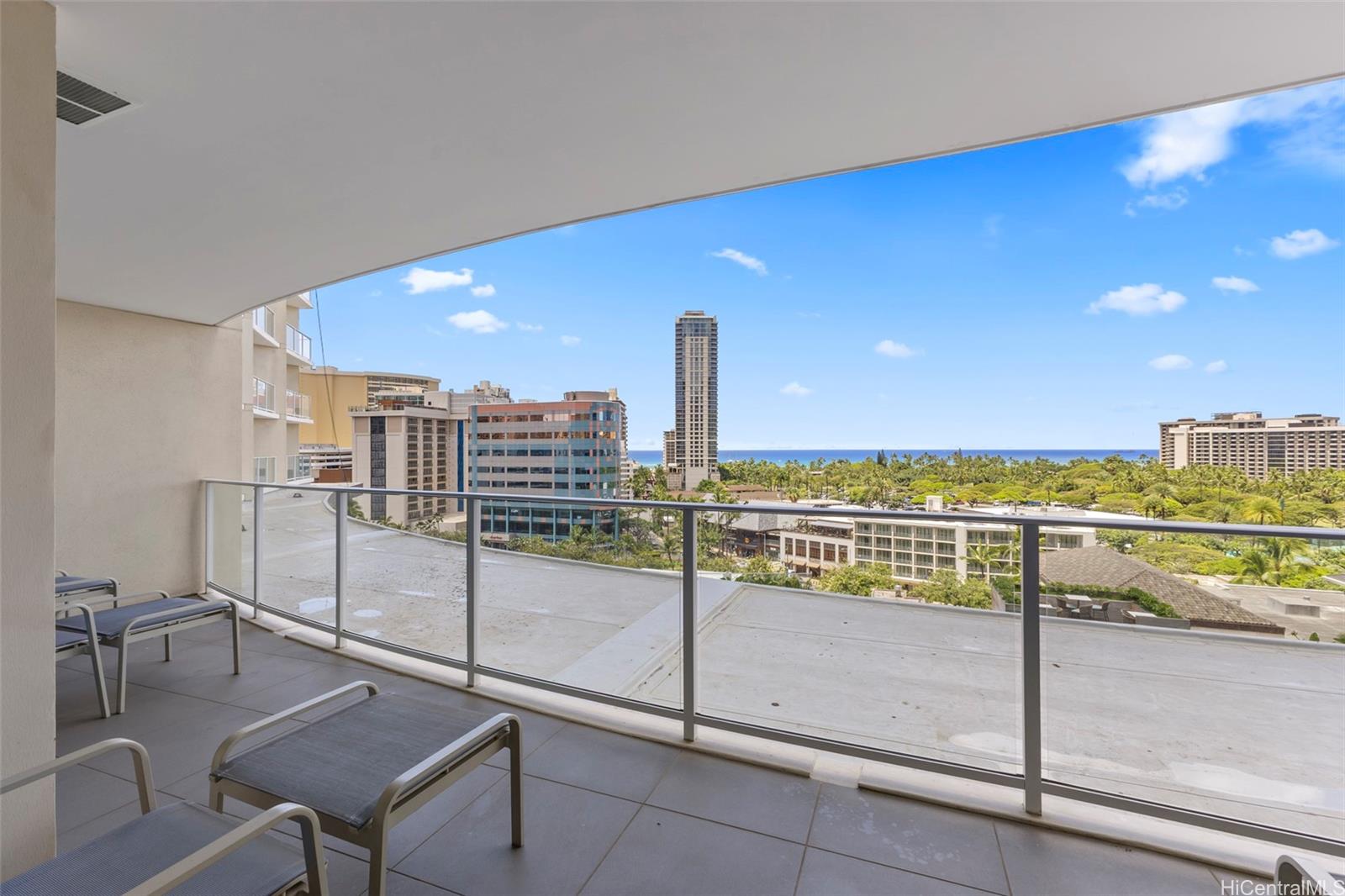 The Ritz-Carlton Residences condo MLS 202511219