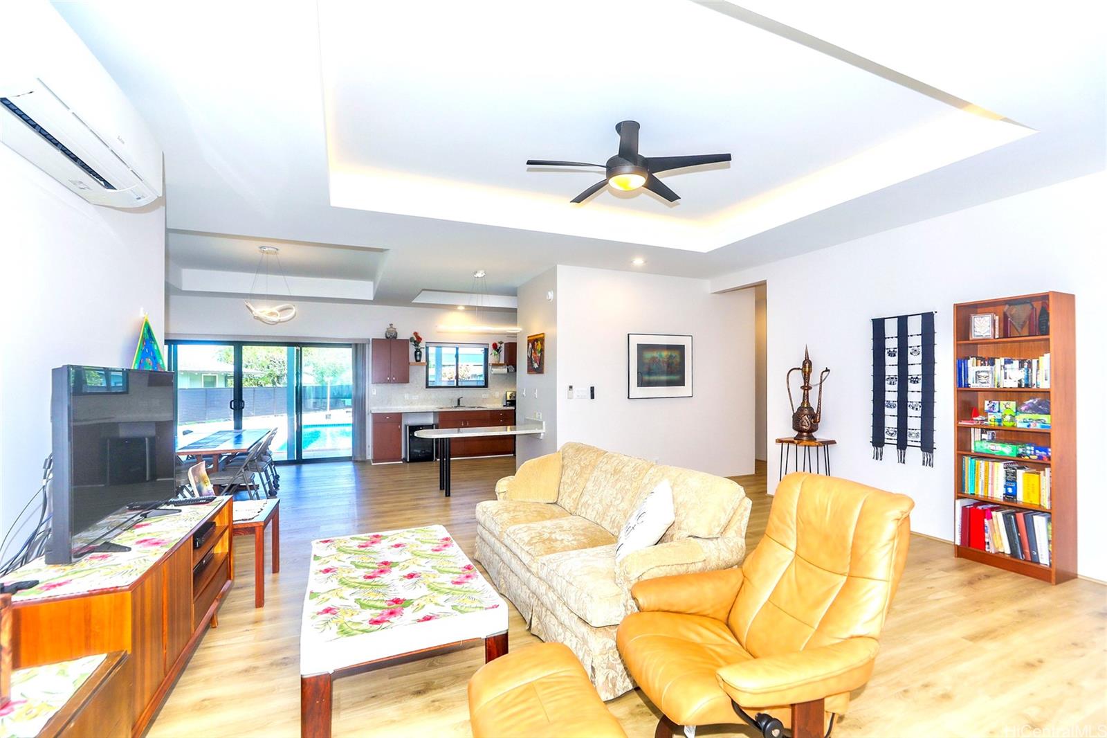 Home MLS 202512493