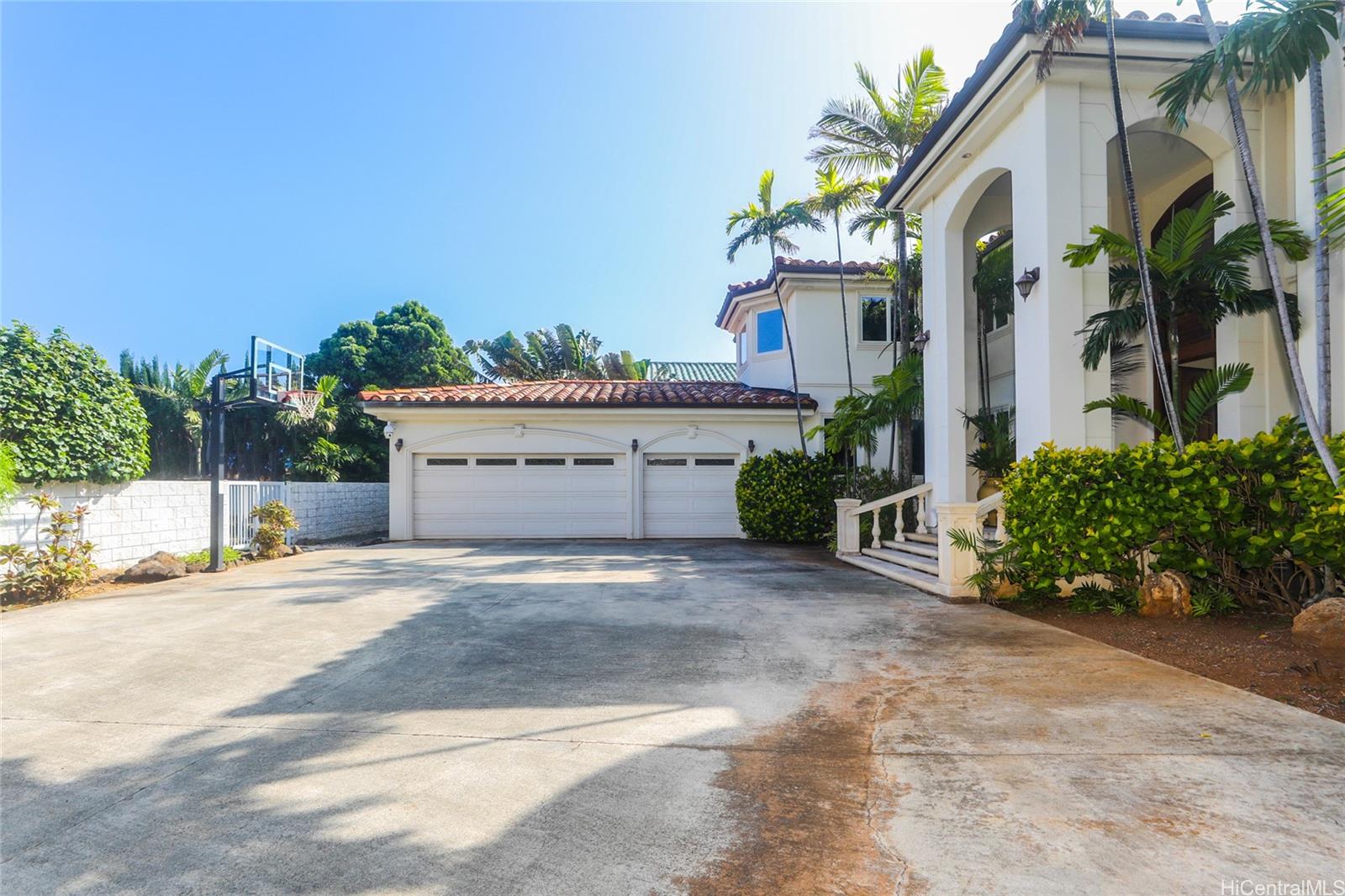 Home MLS 202515762