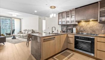 Koula condo # 3107, Honolulu, Hawaii - photo 4 of 25