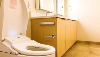 1001 Queen St Honolulu - Rental - photo 5 of 14