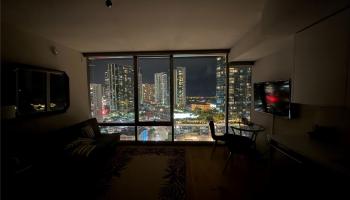 1001 Queen St Honolulu - Rental - photo 3 of 17