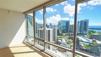 1001 Queen St Honolulu - Rental - photo 2 of 25