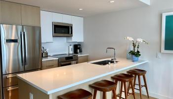 1001 Queen St Honolulu - Rental - photo 3 of 17