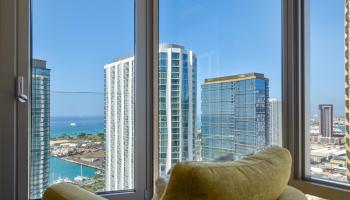 Ae'o condo # 3103, Honolulu, Hawaii - photo 4 of 22