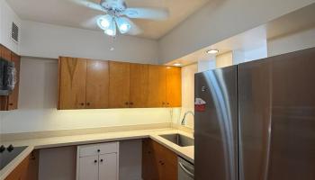 1001 Wilder Ave Honolulu - Rental - photo 3 of 17