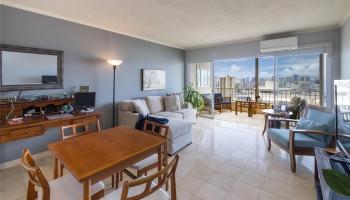 1001 Wilder condo # 902, Honolulu, Hawaii - photo 1 of 18 1001 Wilder condo # 902, Honolulu, Hawaii - photo 1 of 18