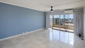 1001 Wilder Ave Honolulu - Rental - photo 2 of 19