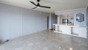 1001 Wilder Ave Honolulu - Rental - photo 3 of 19