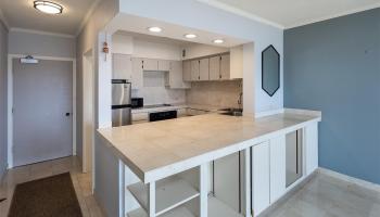 1001 Wilder Ave Honolulu - Rental - photo 4 of 19