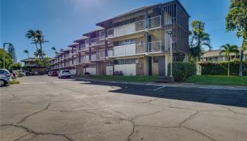 Waipuilani Condominiums condo # 205, Kihei, Hawaii - photo 4 of 24
