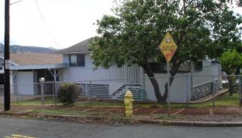 1005 14th Ave Kaimuki, Diamond Head home - photo 2 of 10 1005 14th Ave Kaimuki, Diamond Head home - photo 2 of 10