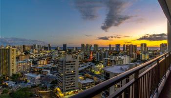 1010 Wilder condo # 1401, Honolulu, Hawaii - photo 1 of 1