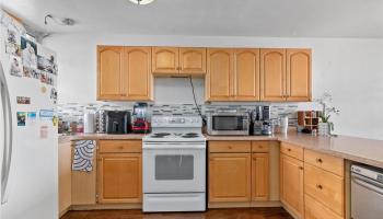 Vista Del Mar condo # 802, Honolulu, Hawaii - photo 4 of 13