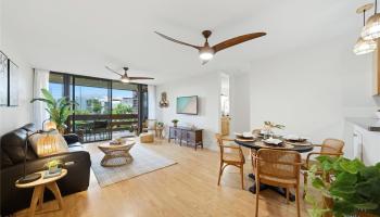 Poinciana Manor condo # 344, Kailua, Hawaii - photo 1 of 25