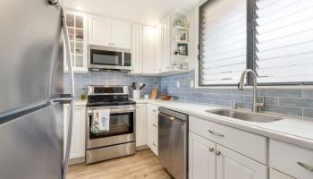 Poinciana Manor condo # 448, Kailua, Hawaii - photo 4 of 25