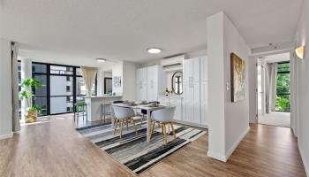 1015 Wilder condo # 903, Honolulu, Hawaii - photo 4 of 25