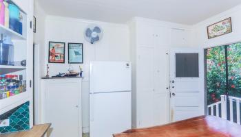 1017  2nd Ave Kaimuki, Diamond Head home - photo 6 of 25