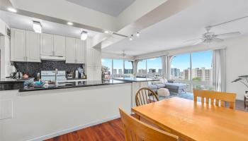 Royal Vista condo # 902B, Honolulu, Hawaii - photo 6 of 25